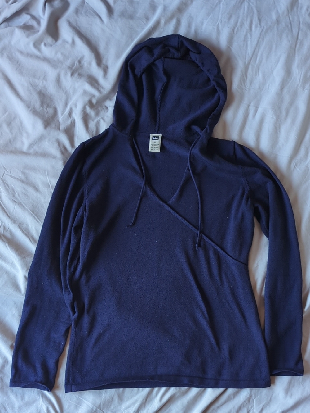 REI Women's Blue Pullover Top